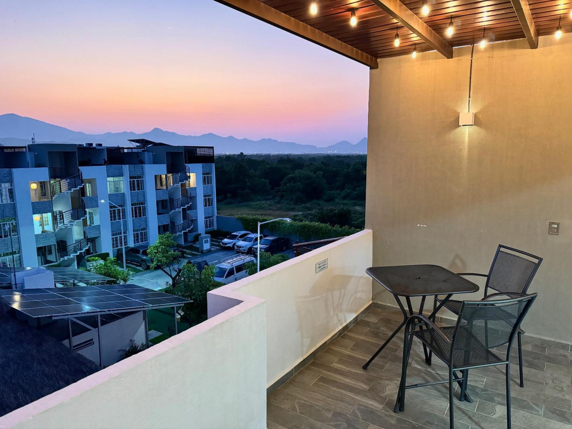 شقة Penthouse Manzanillo Exclusivo Con Alberca المظهر الخارجي الصورة